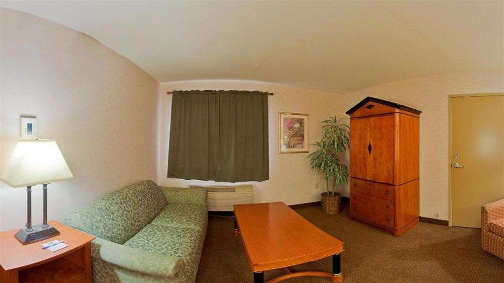 Holiday Inn Express Westley By Ihg Ngoại thất bức ảnh