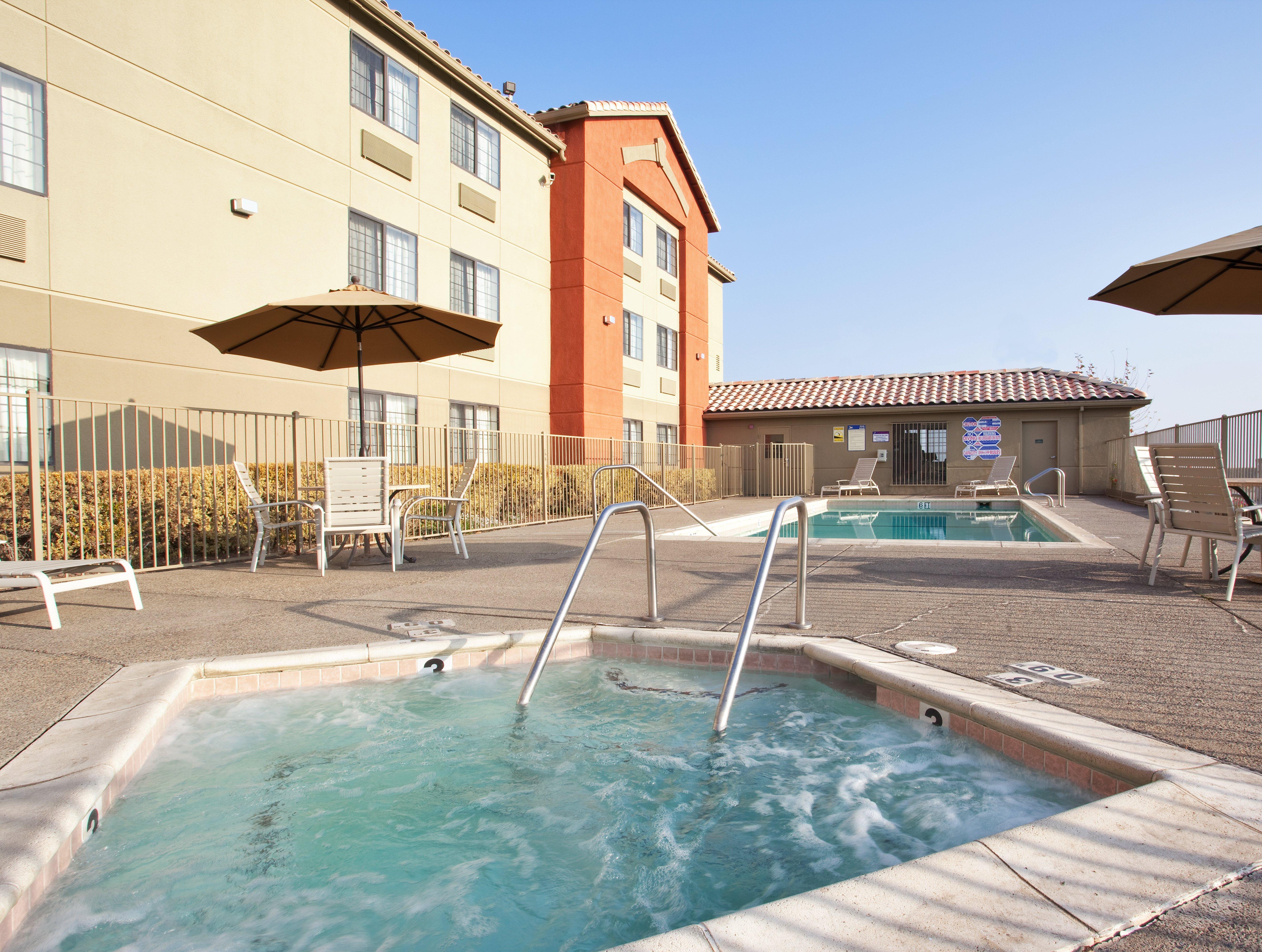 Holiday Inn Express Westley By Ihg Ngoại thất bức ảnh