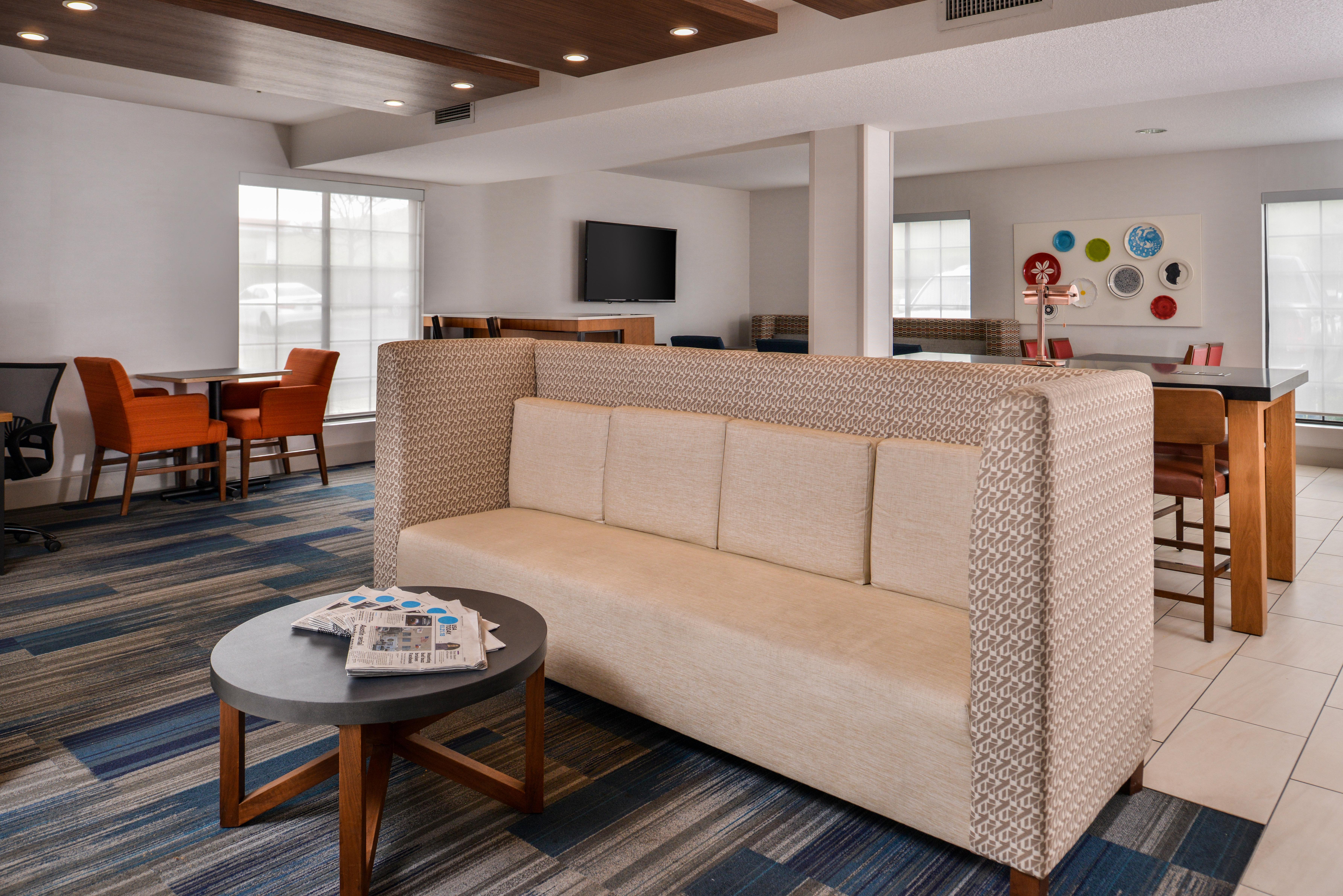 Holiday Inn Express Westley By Ihg Ngoại thất bức ảnh